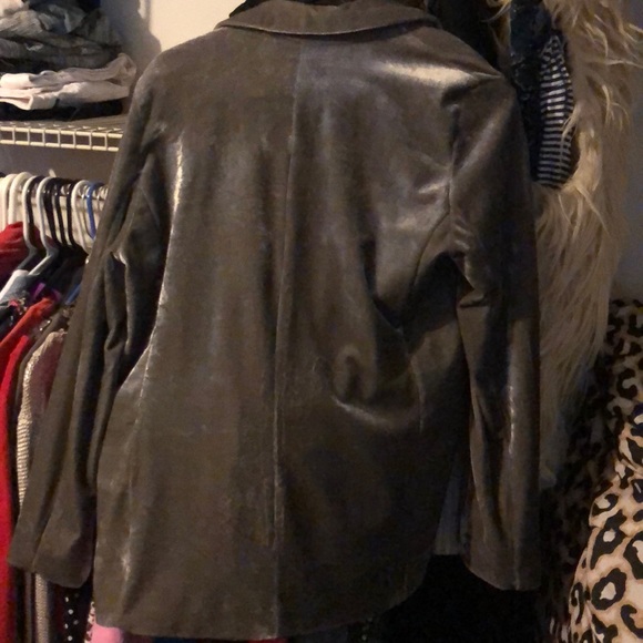 Sold - Picture 5 of 5